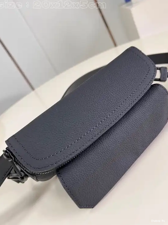 Wearable VUITTON Wallet-20*12*5.5CM LOUIS Pilot 0514